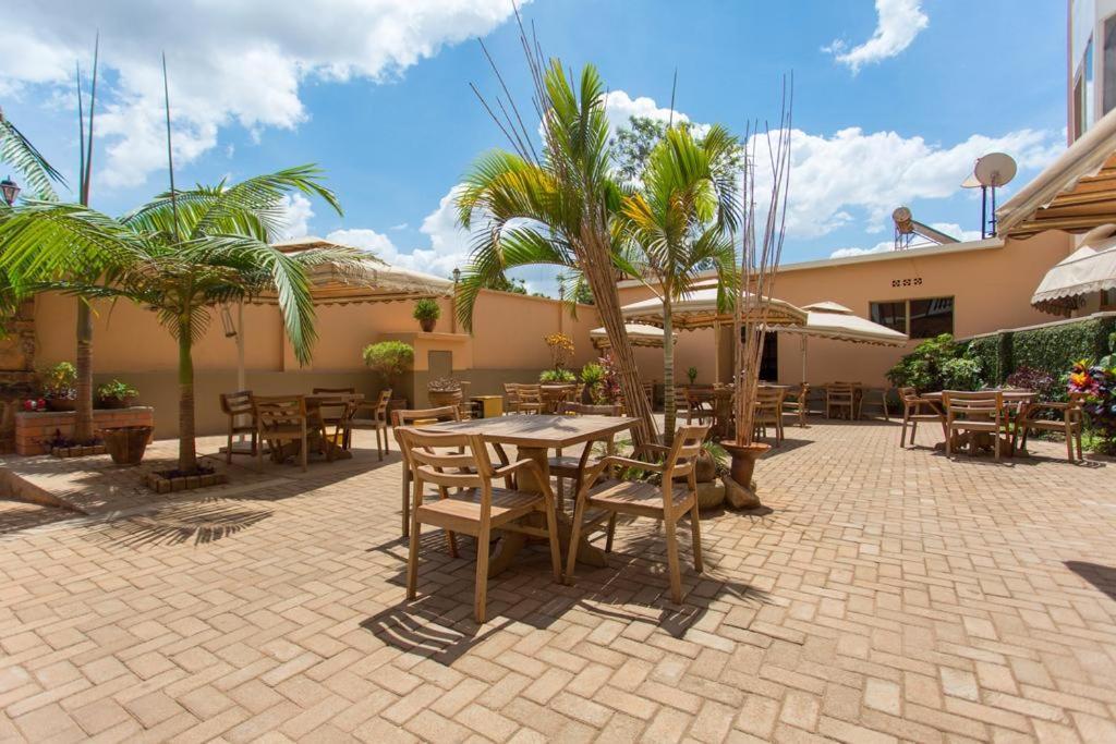 Civitas Hotel Κιγκάλι Εξωτερικό φωτογραφία